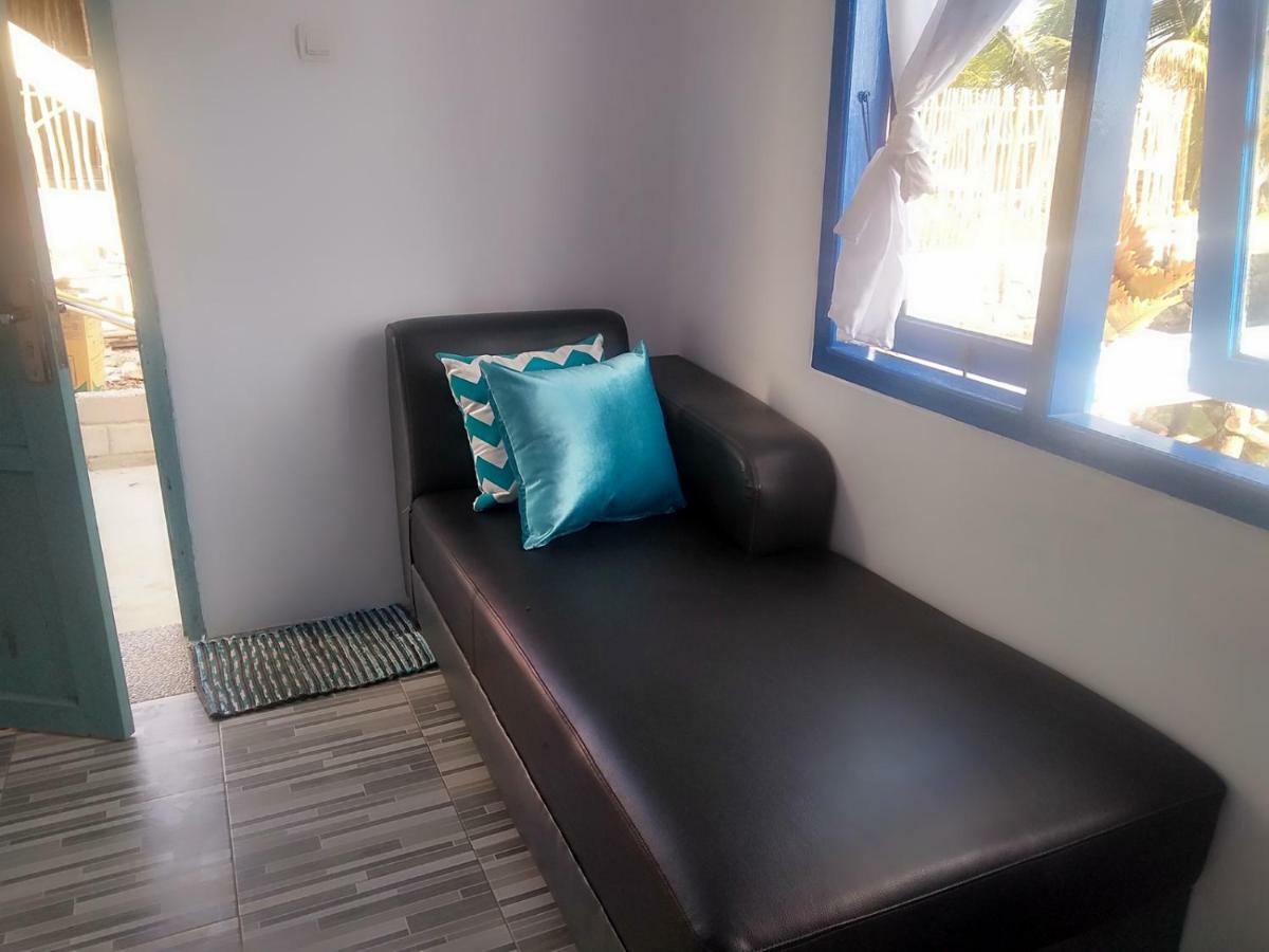 Blue Coral Homestay Karimunjawa Luaran gambar