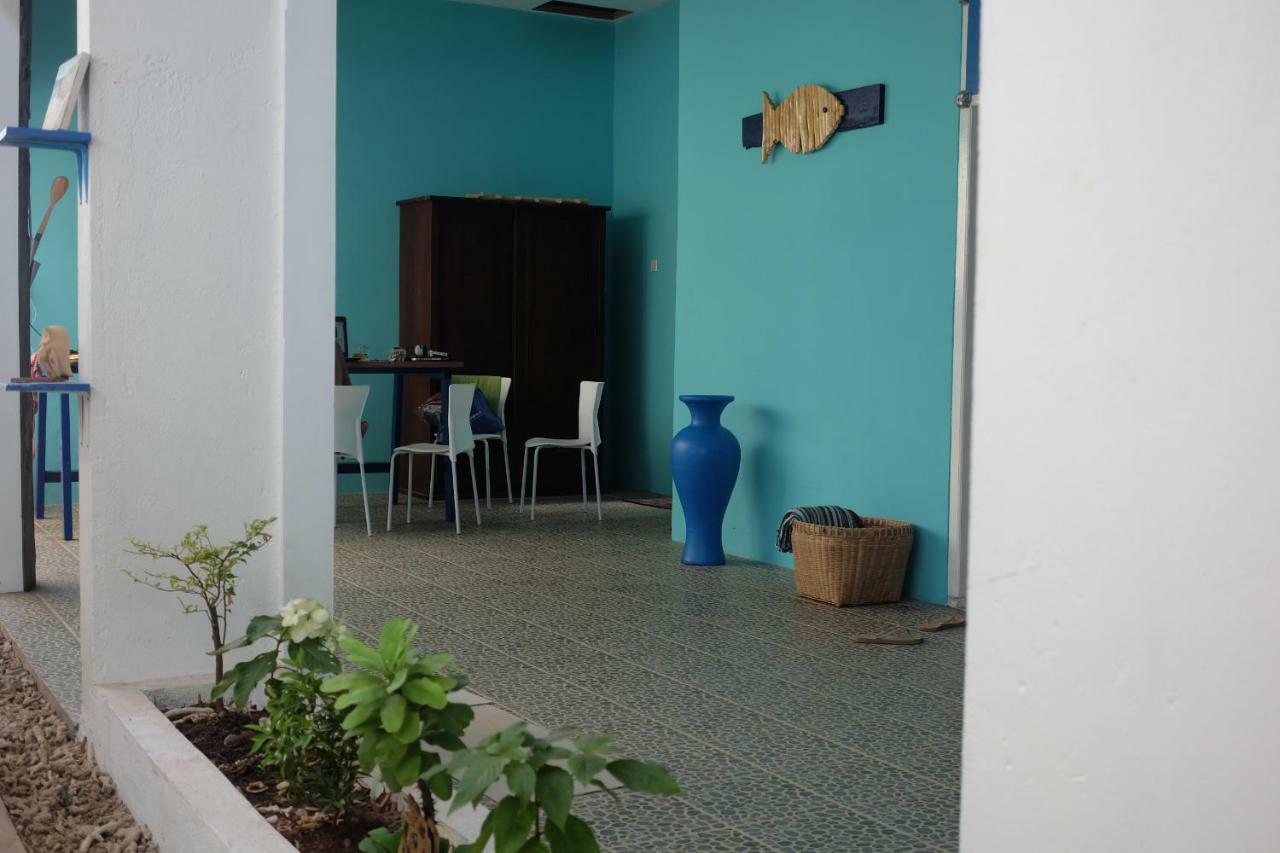 Blue Coral Homestay Karimunjawa Luaran gambar