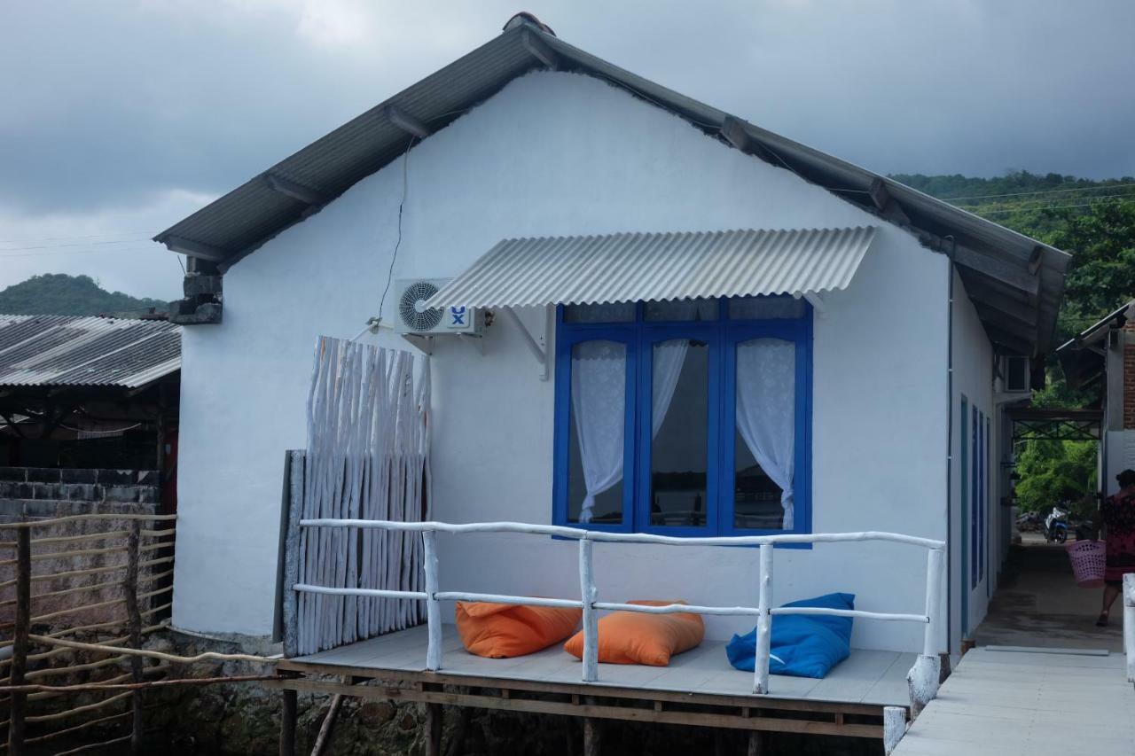 Blue Coral Homestay Karimunjawa Luaran gambar