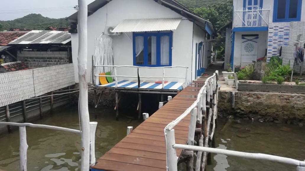 Blue Coral Homestay Karimunjawa Luaran gambar